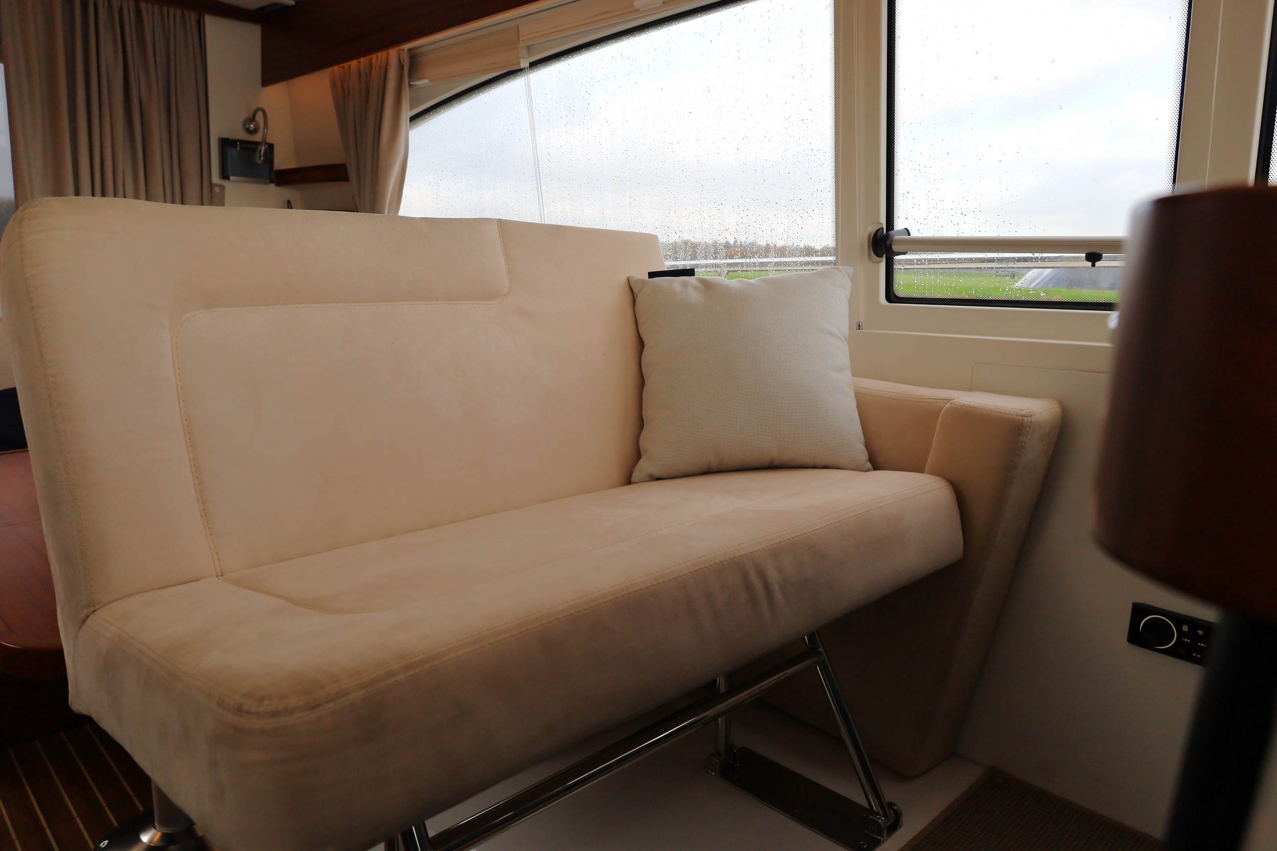 Nimbus 365 Coupe — foto 34 van 51