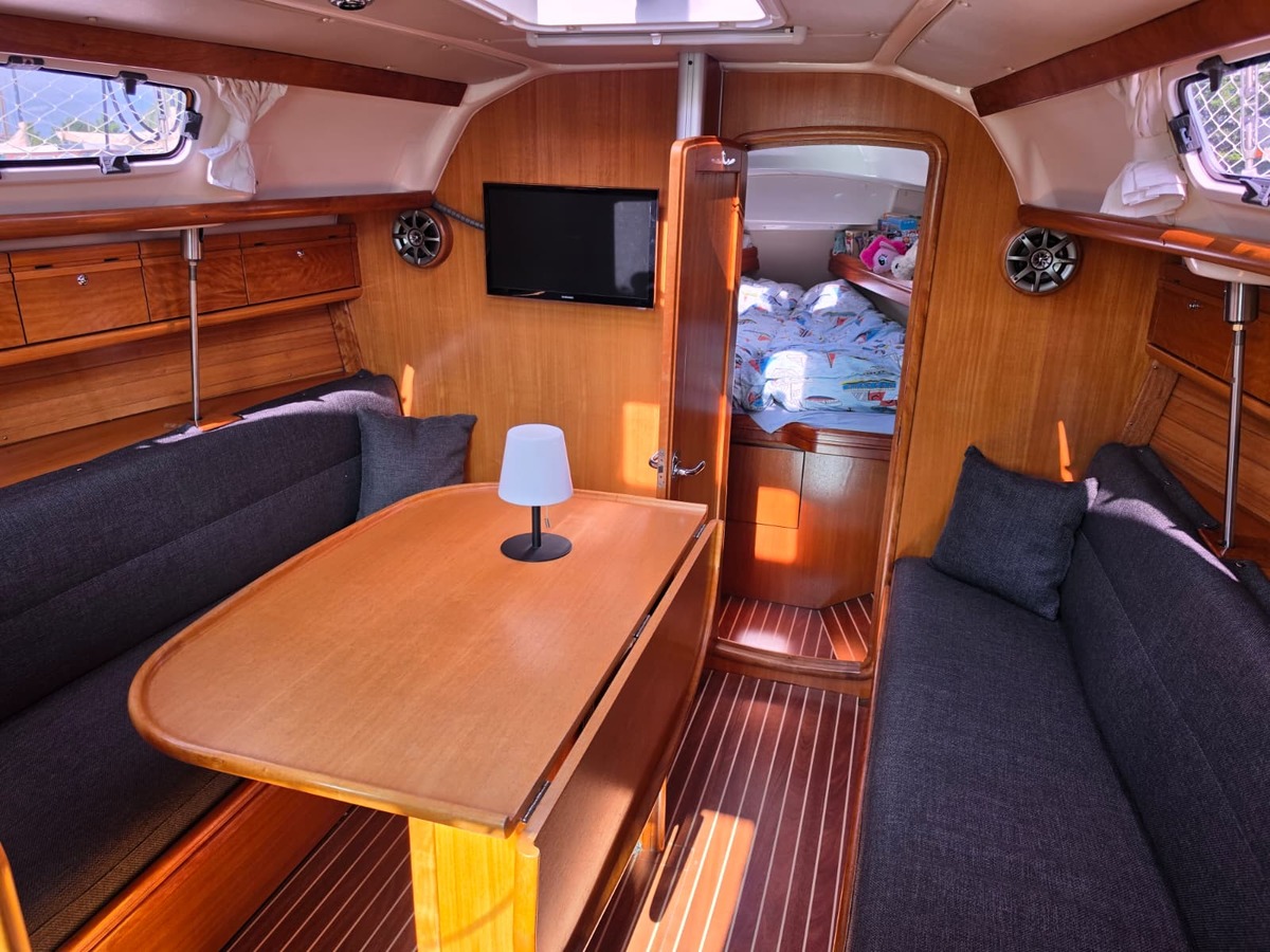 Bavaria Yachtbau GmbH Bavaria Yachts 31 Holiday Limited Edition — foto 7 van 12