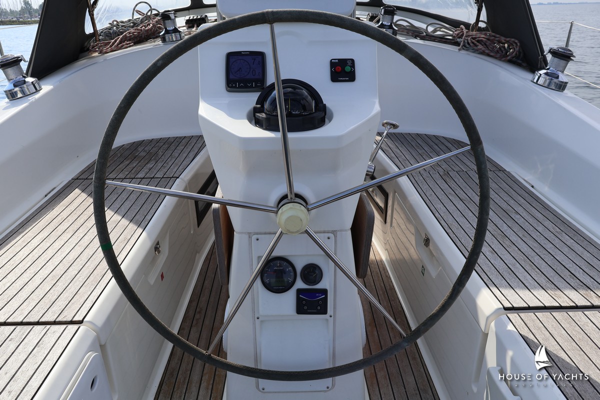 Bavaria 36 Cruiser — foto 6 van 12