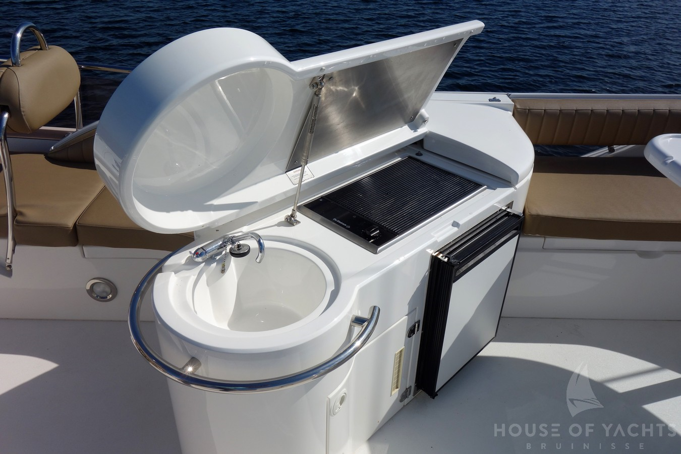 Fairline Phantom 50 — foto 6 van 12