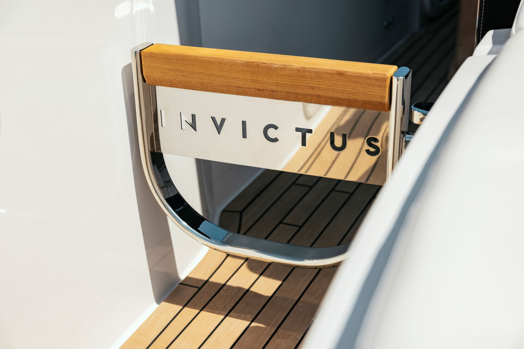 Invictus yachts Invictus 420 TT — foto 21 van 22
