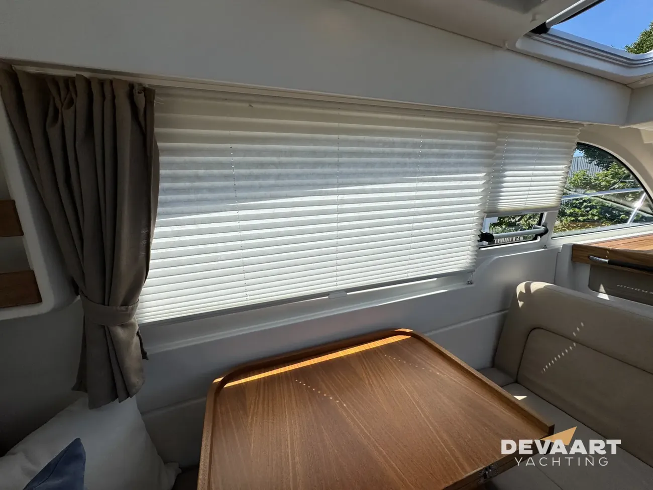 Nimbus 305 Coupe — foto 16 van 29