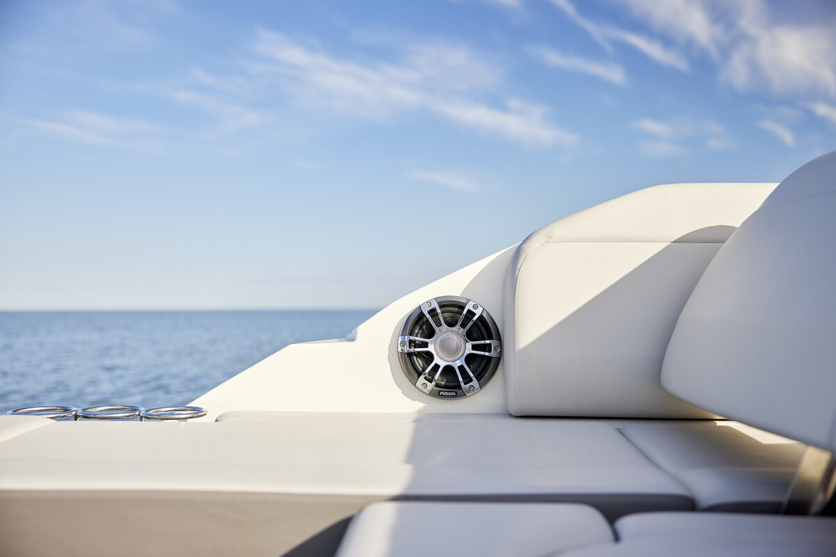 Sea Ray SDX 250 — foto 18 van 82
