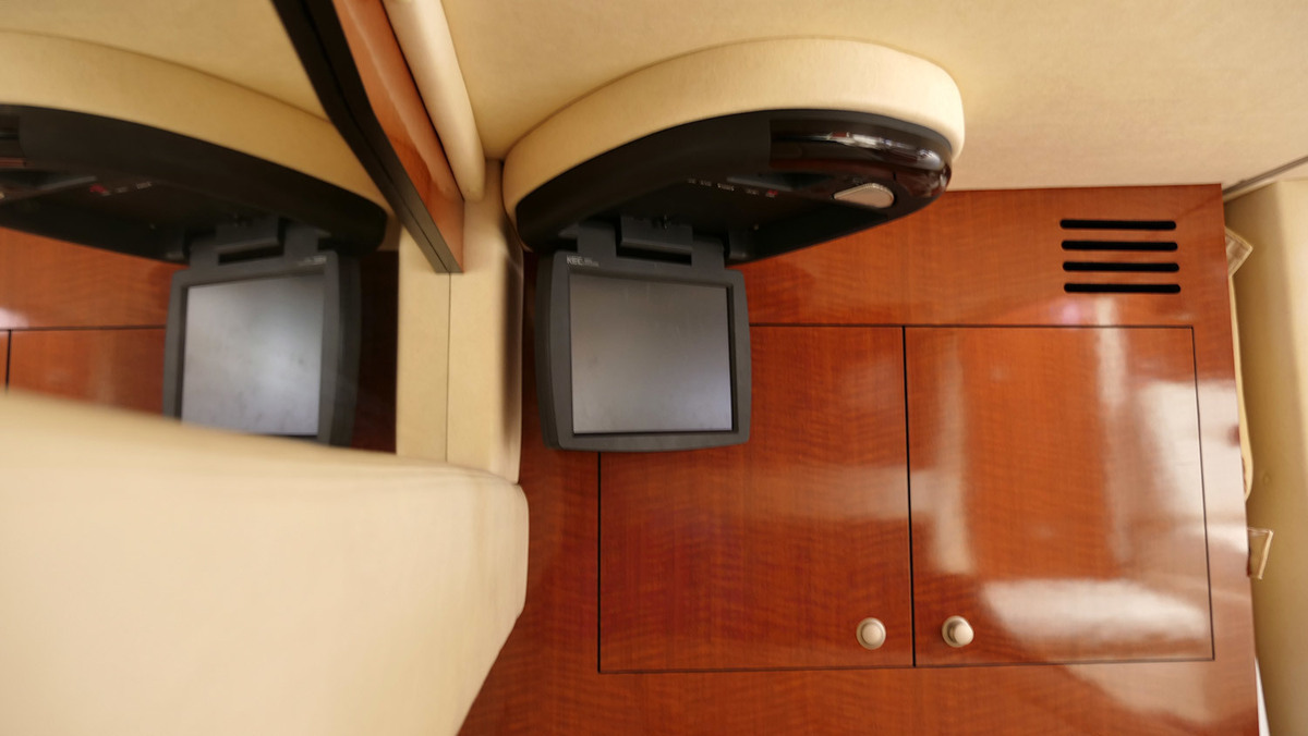 Sea Ray 340 Sundancer — foto 29 van 58
