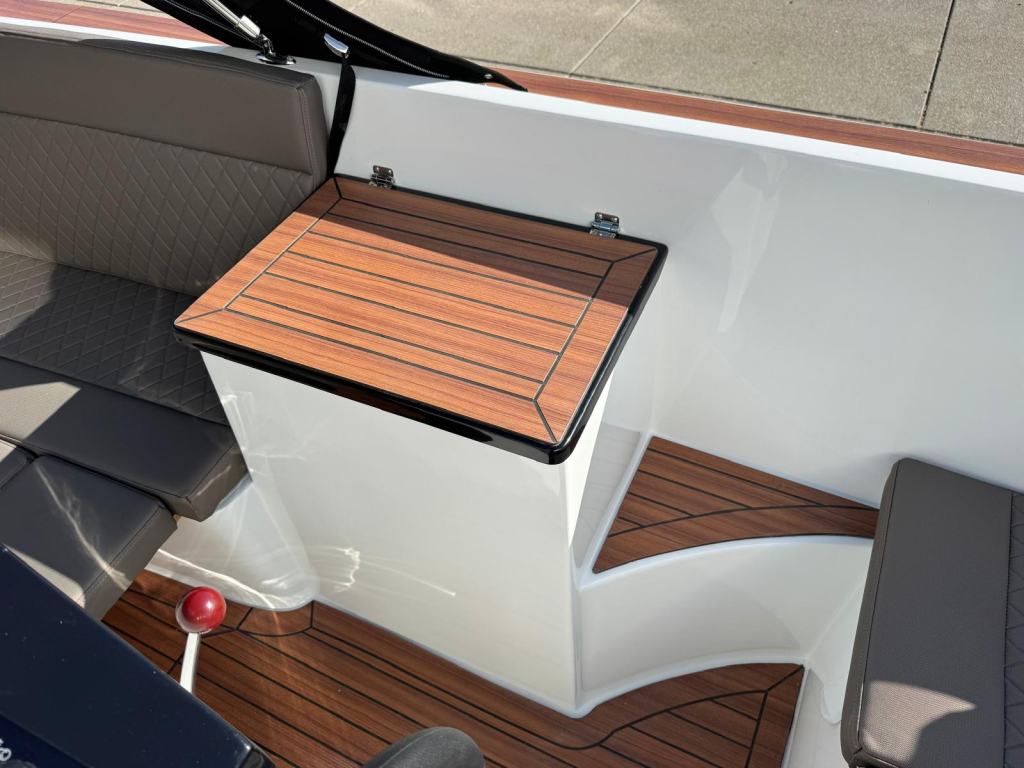 Maxima 630 - Vernieuwd model met Honda 30 pk en vast roer — foto 20 van 26