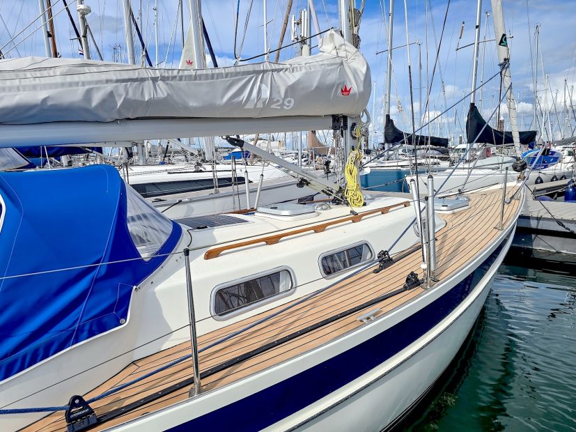 1988 Hallberg-Rassy 29 for sale — foto 8 van 12