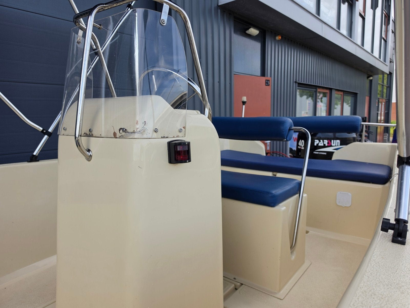 Snelle Freedom 515 + Parsun 40PK *2019* Powertrim-Biminitop — foto 10 van 14