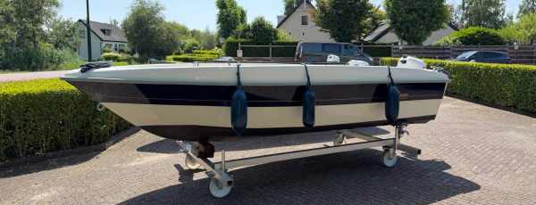 Yamarin 42 open