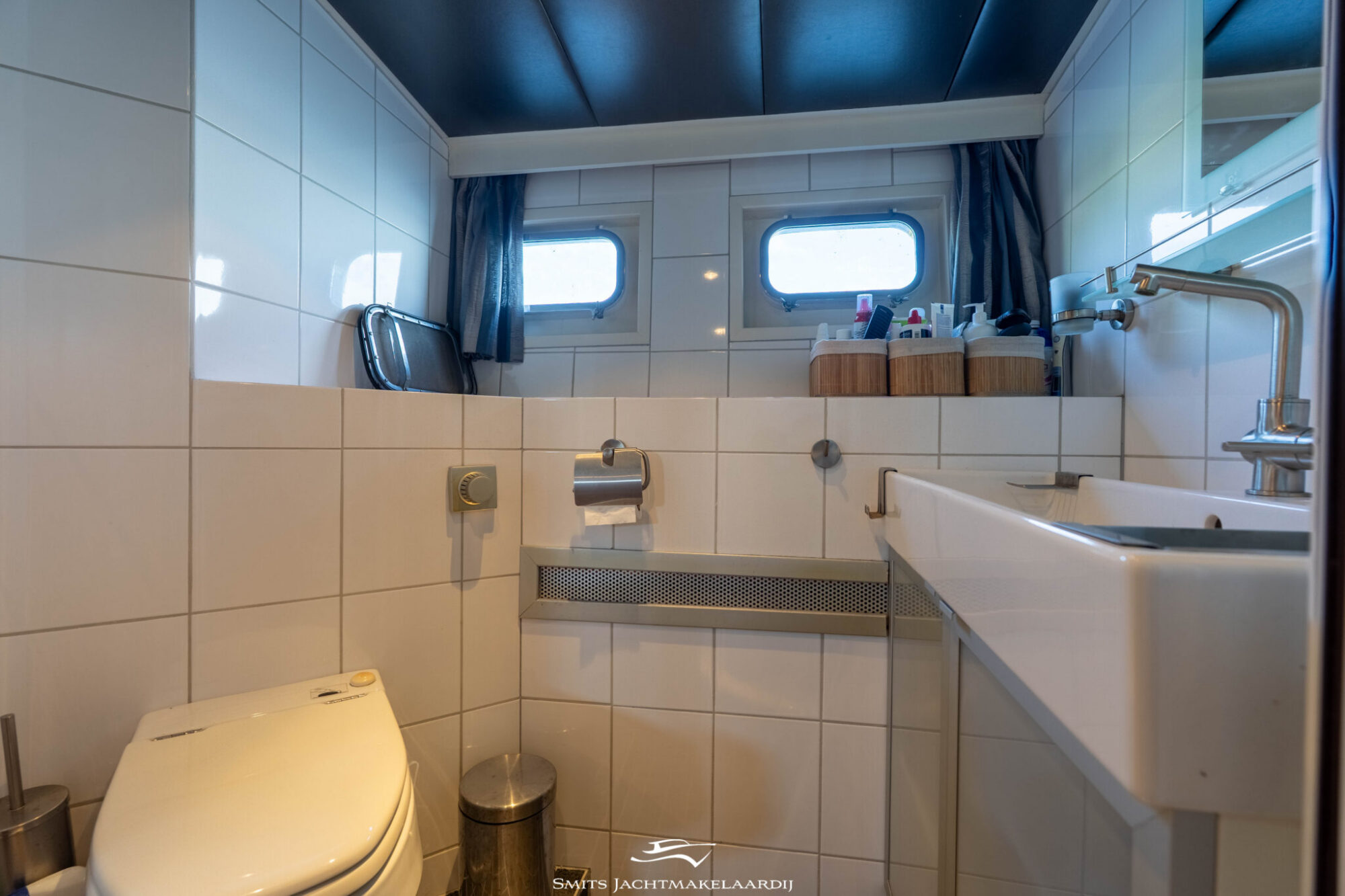 Van der Valk Valk Vitesse 54 Stabilizers — foto 54 van 98