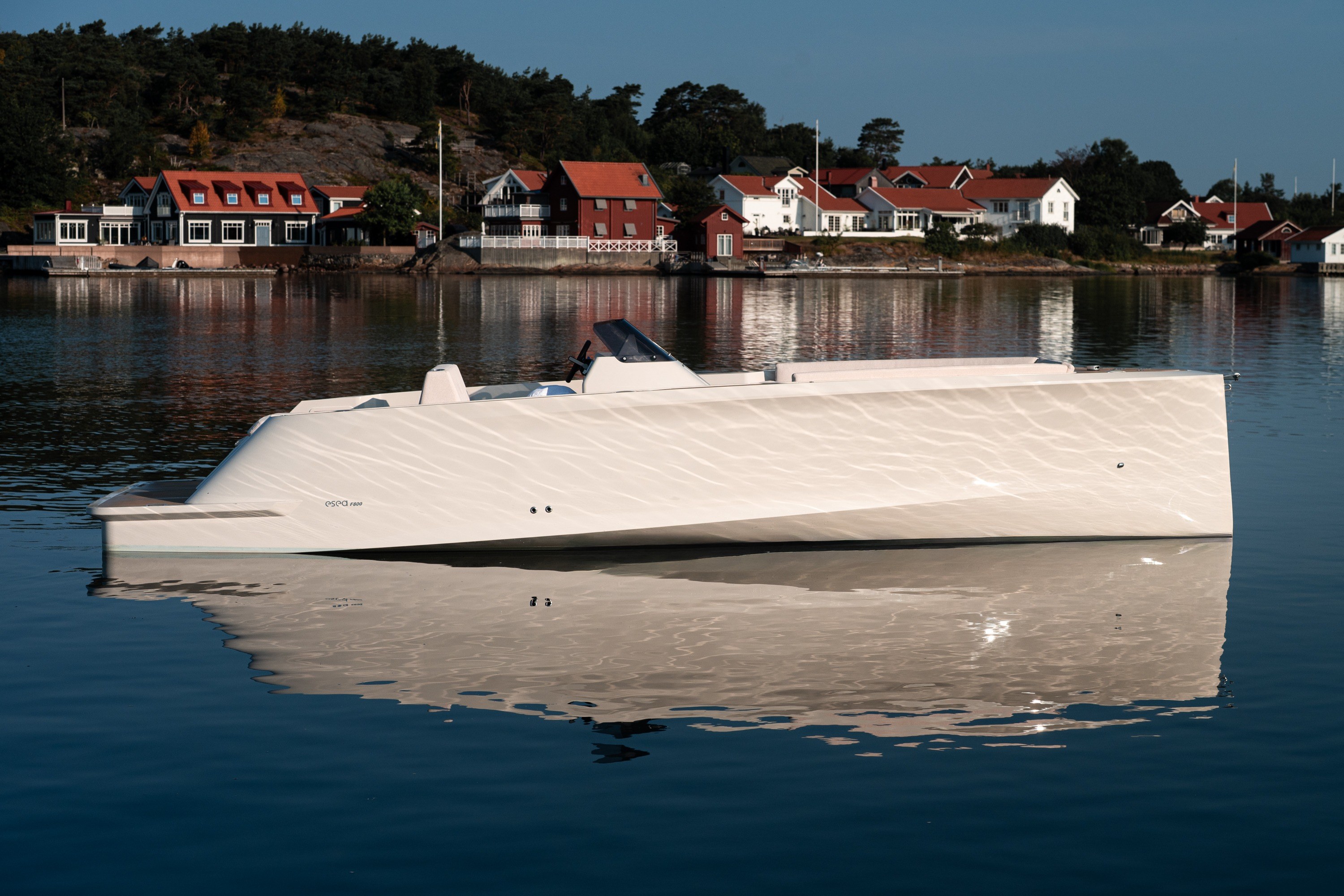 Tender Esea F800 — foto 30 van 35