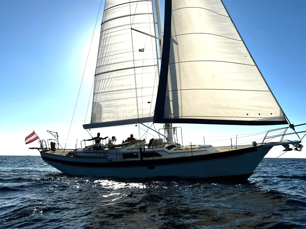 Irwin 49 Blue Water Cruiser — foto 2 van 35