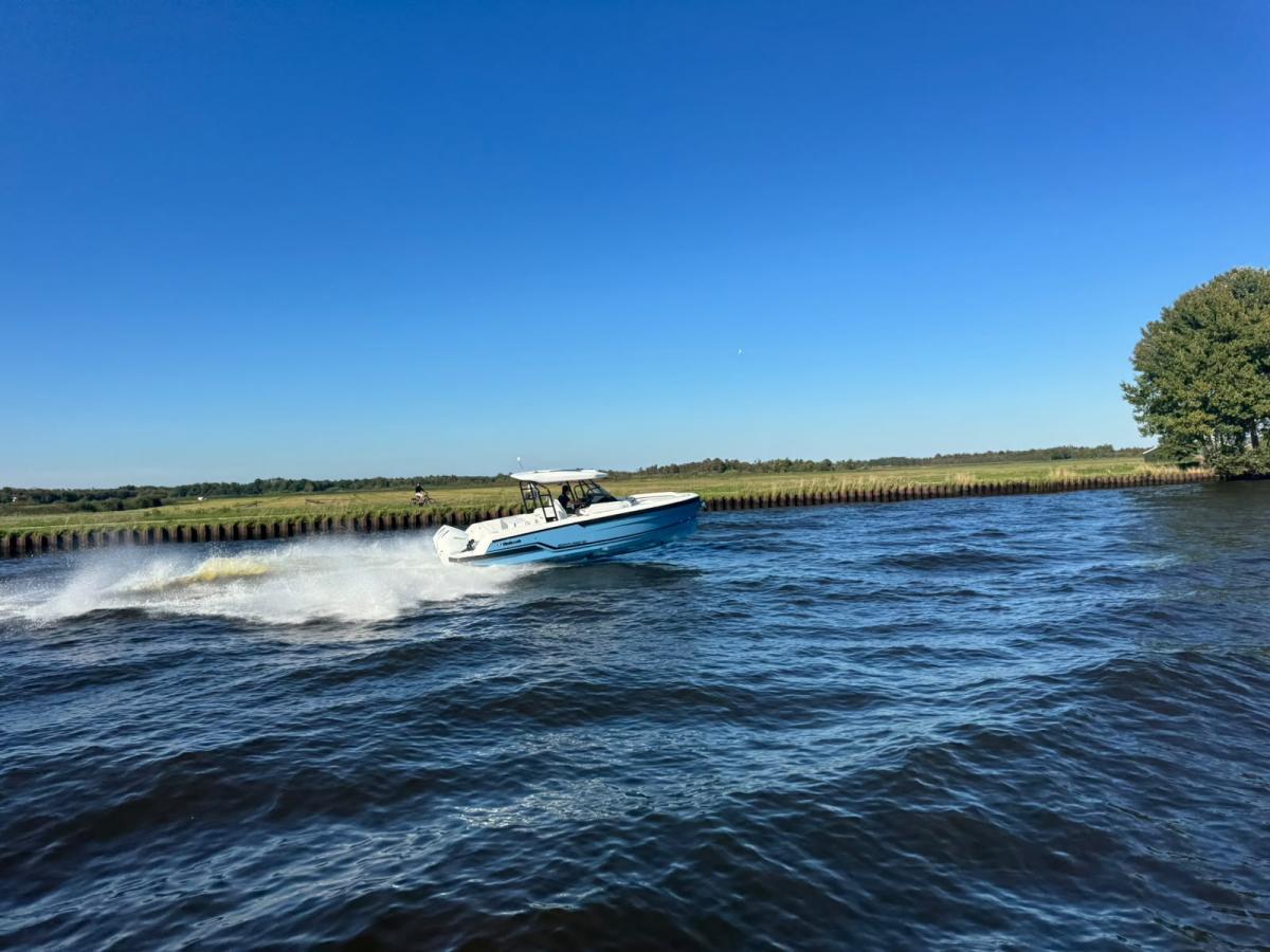 WELLCRAFT 28 T-Top Sport — foto 7 van 20