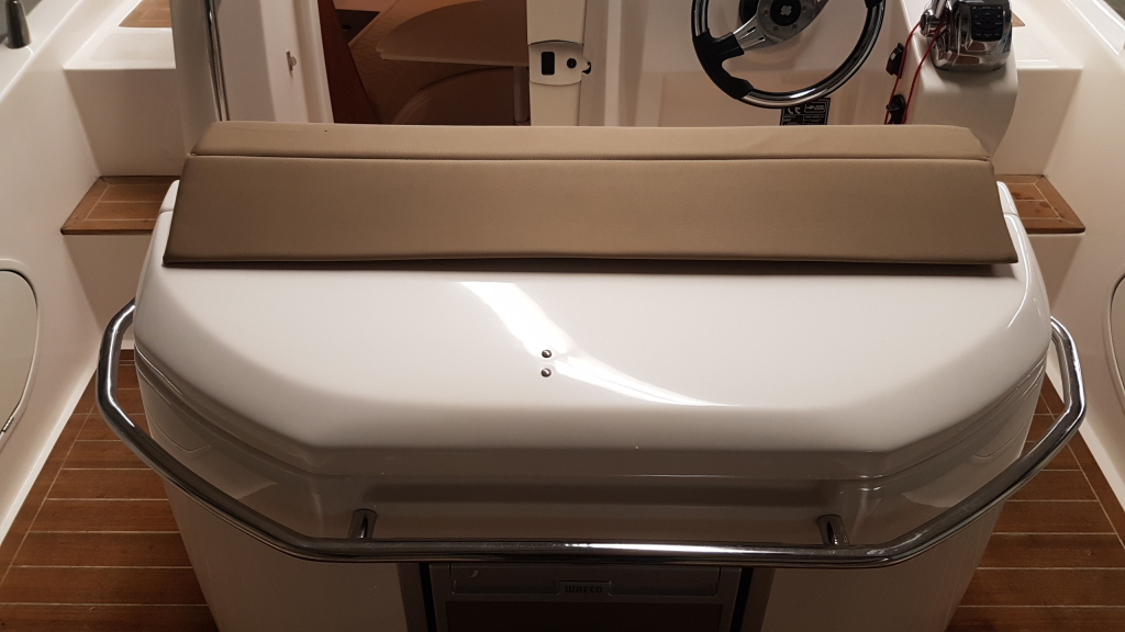 Mano Marine 25.09 EFB SUPERDIKKE CONSOLEBOOT! — foto 19 van 41