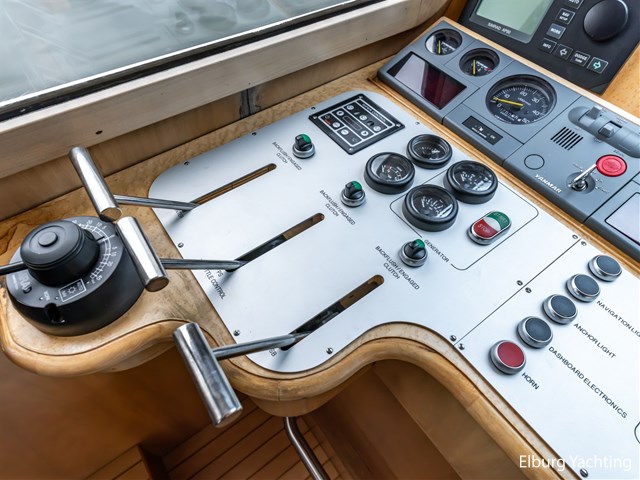 Skilla 2000 Triple Waterjet — foto 10 van 87