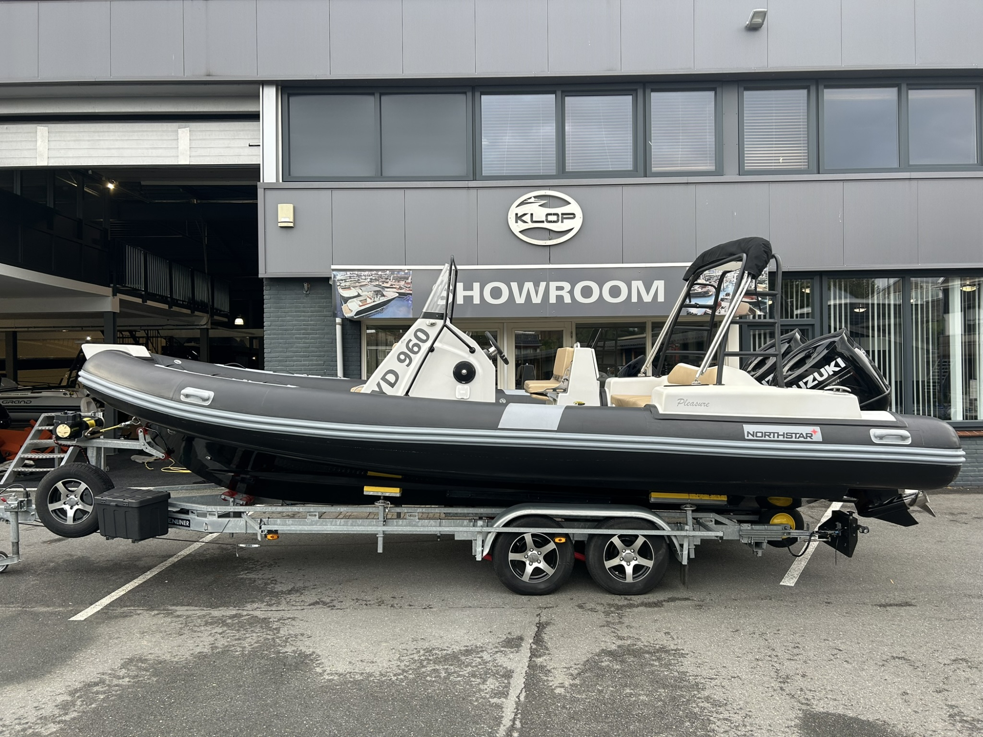 Northstar 680 RW met 2 x Suzuki 150 pk - Bouwjaar 2017 — foto 2 van 8