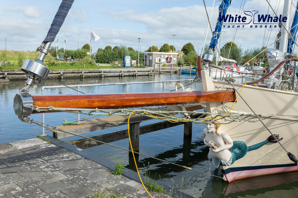 Pieter Beeldsnijder  Stagzeil schoener custom built refit — foto 39 van 87