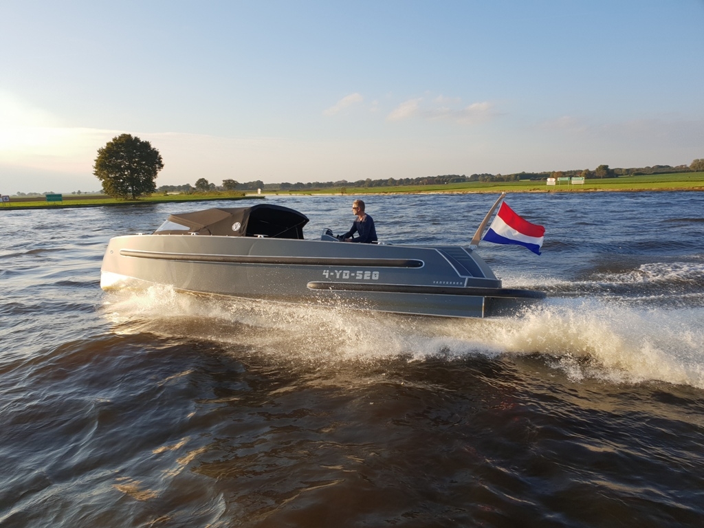 Van Vossen VanVossen Tender 888 (sport) — foto 8 van 17