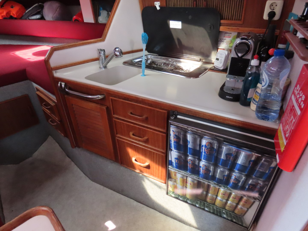 Sea Ray 270 Sundancer — foto 12 van 23