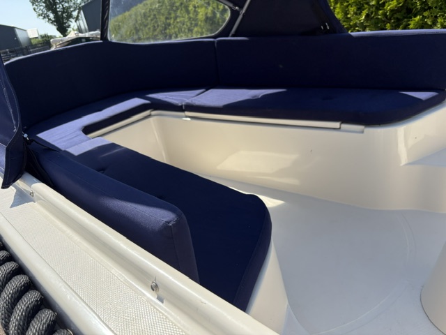 Blue sloep 475 met Tohatsu 9.8 PK en  Buiskap — foto 8 van 13