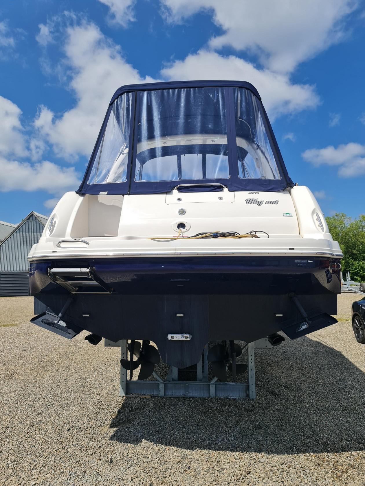 Sea Ray 375 Sundancer — foto 31 van 39