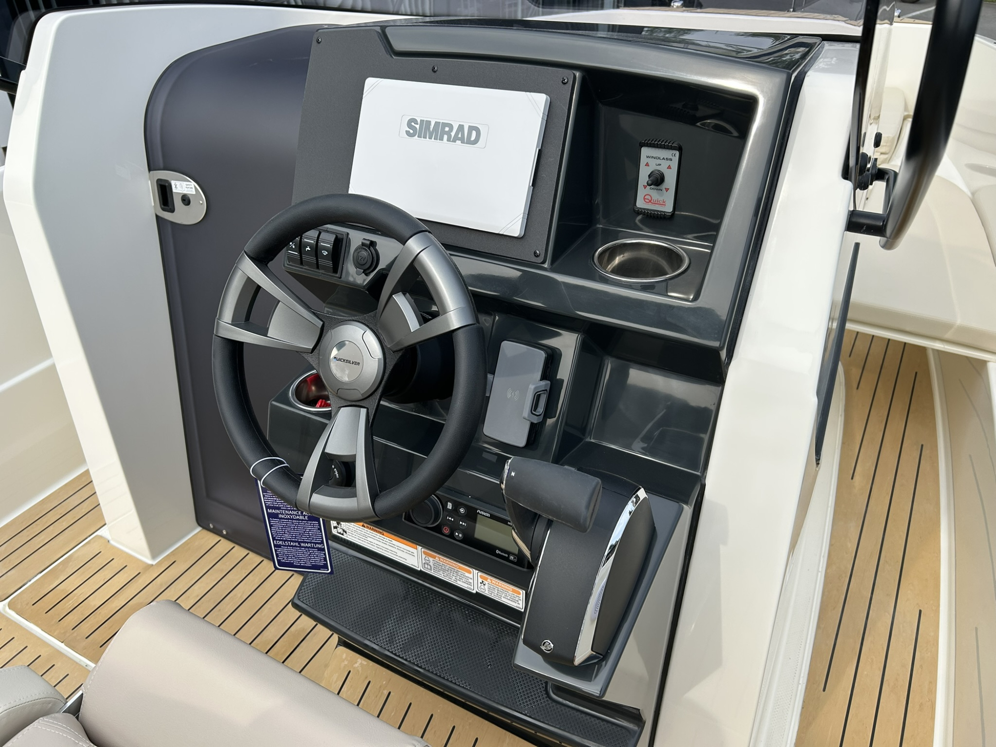 Quicksilver 705 Activ Open met Mercury 225 pk — foto 4 van 13