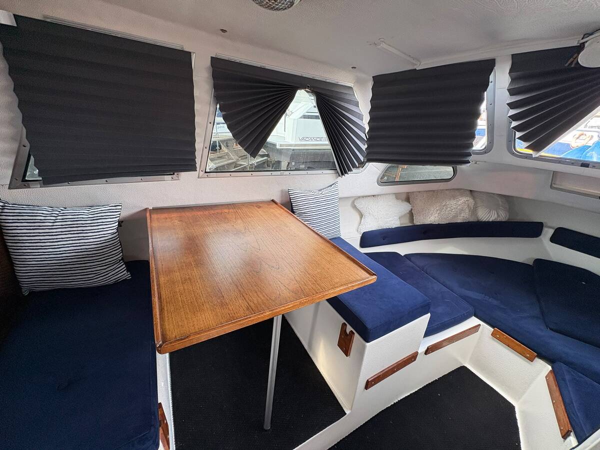 Bella 700 — foto 6 van 12