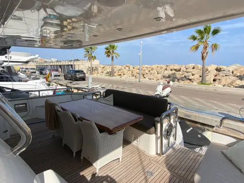 Elegance 68 Hardtop - MIO MAR - BluYachting — foto 7 van 12