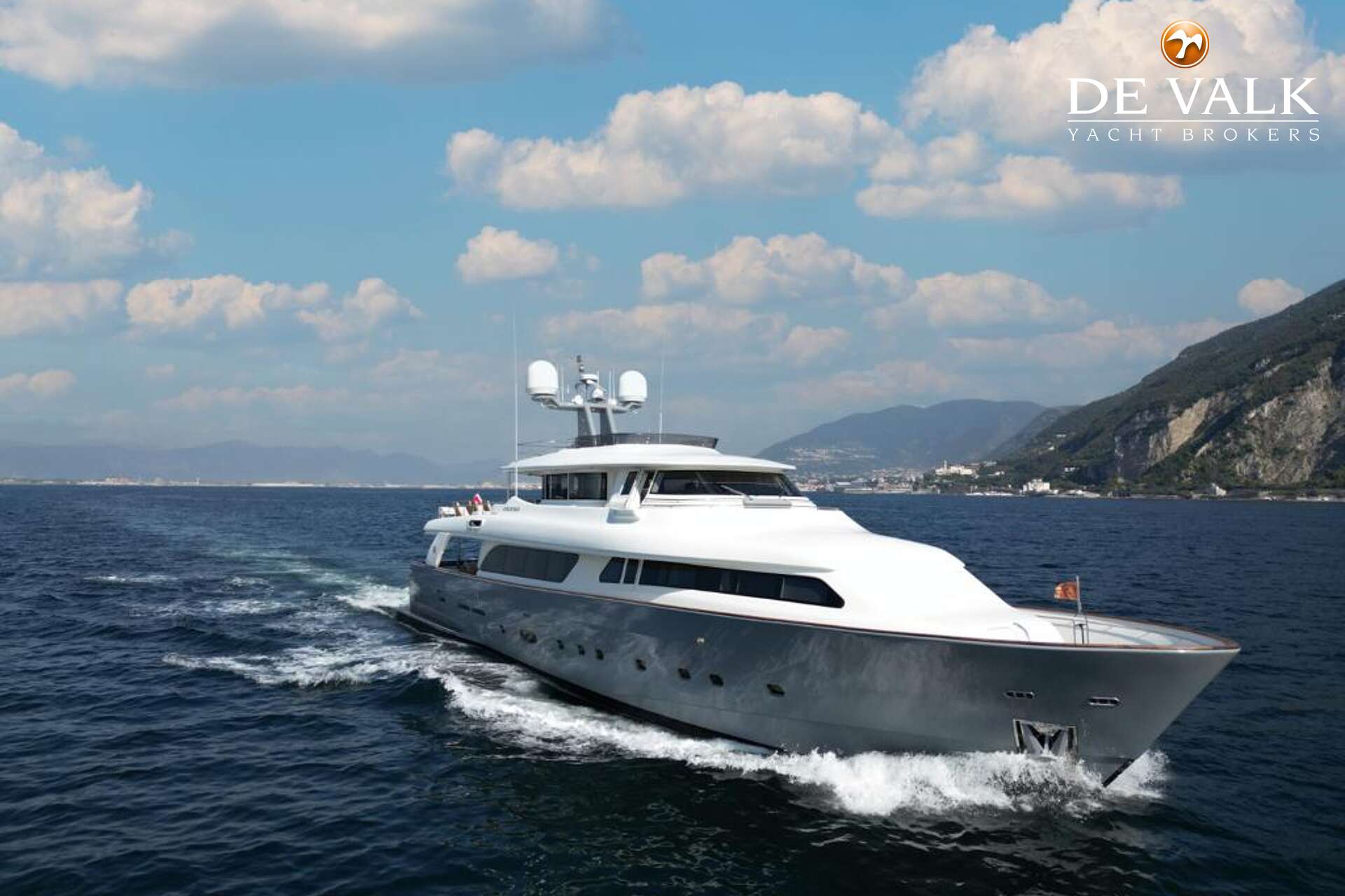 Custom LineNavetta 30