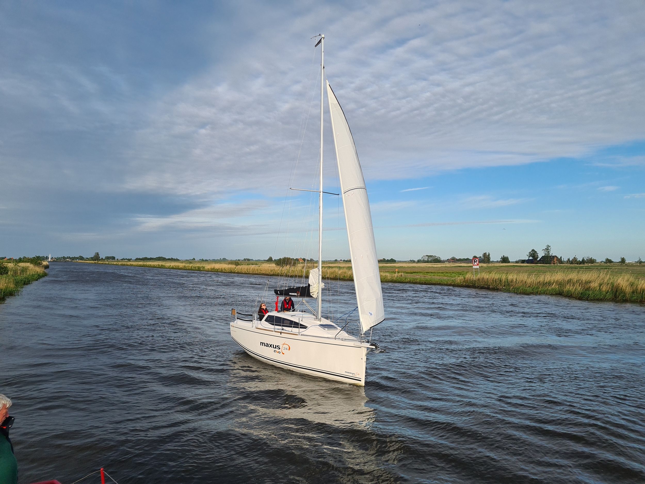 Maxus EVO 24 — foto 3 van 4