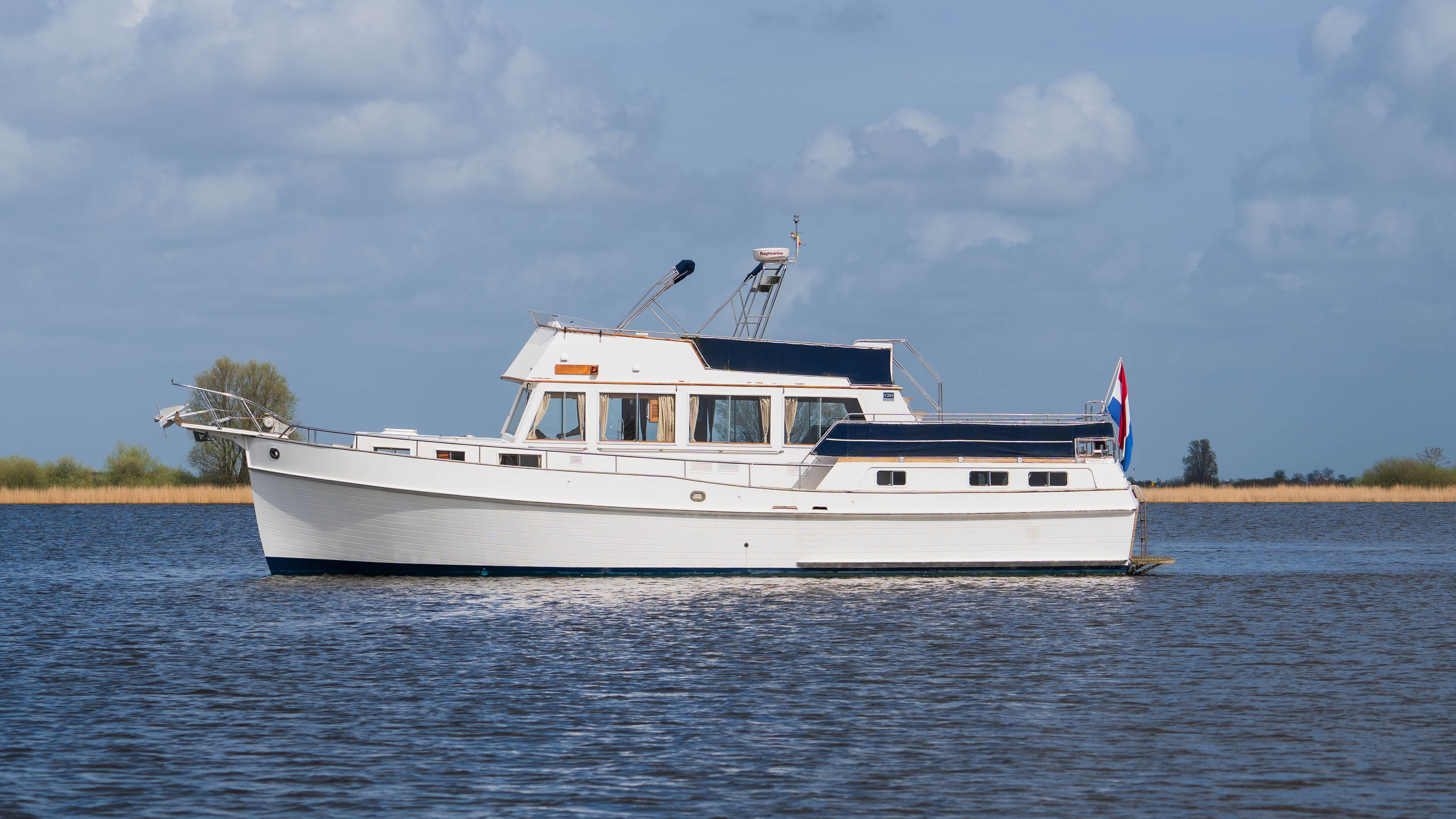 hoofdmotor(en): Grand Banks 49 Motoryacht 'ELIAS' — foto 3 van 7