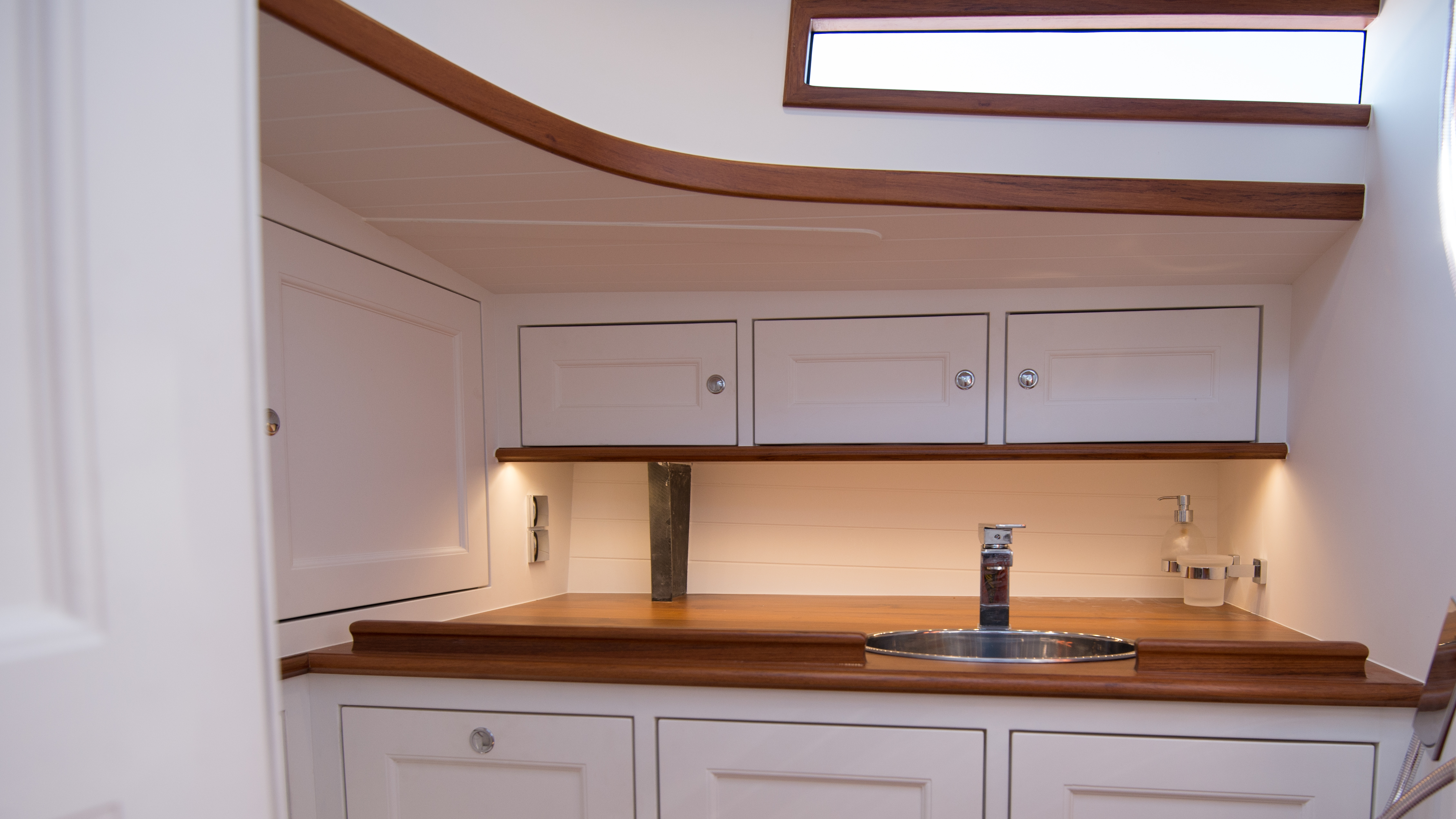 Hoek Design Eagle 54 NEW BUILD Series — foto 10 van 12
