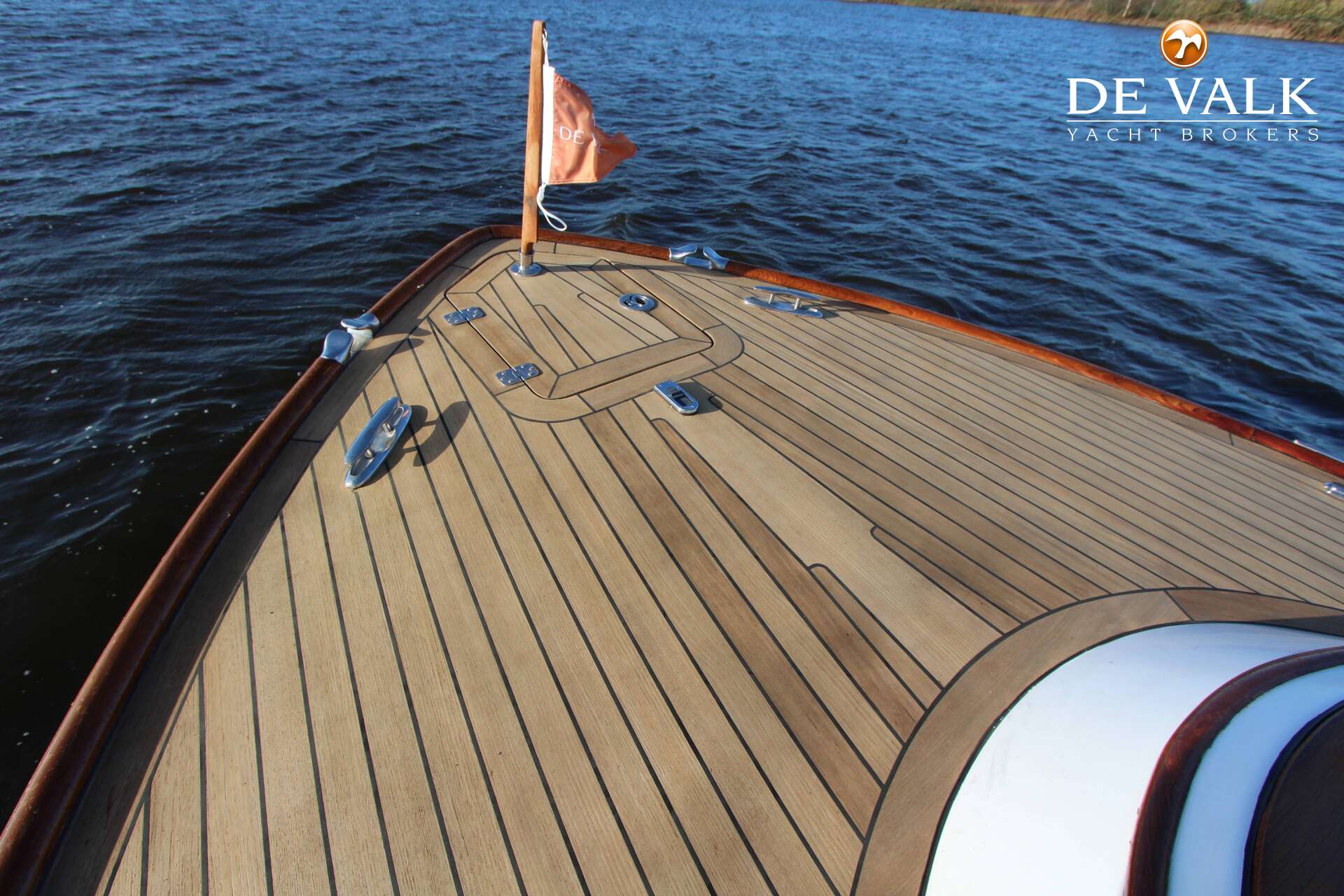 Long Island 33 Runabout — foto 17 van 33
