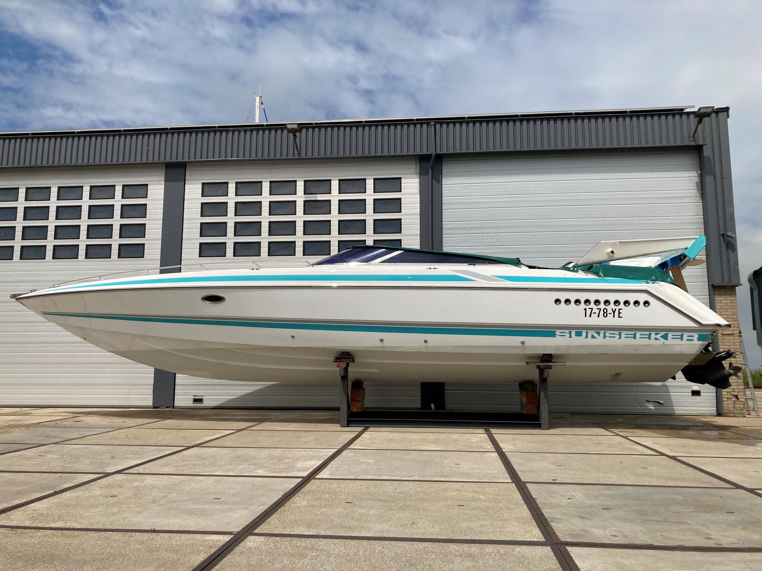 Sunseeker Thunderhawk 43