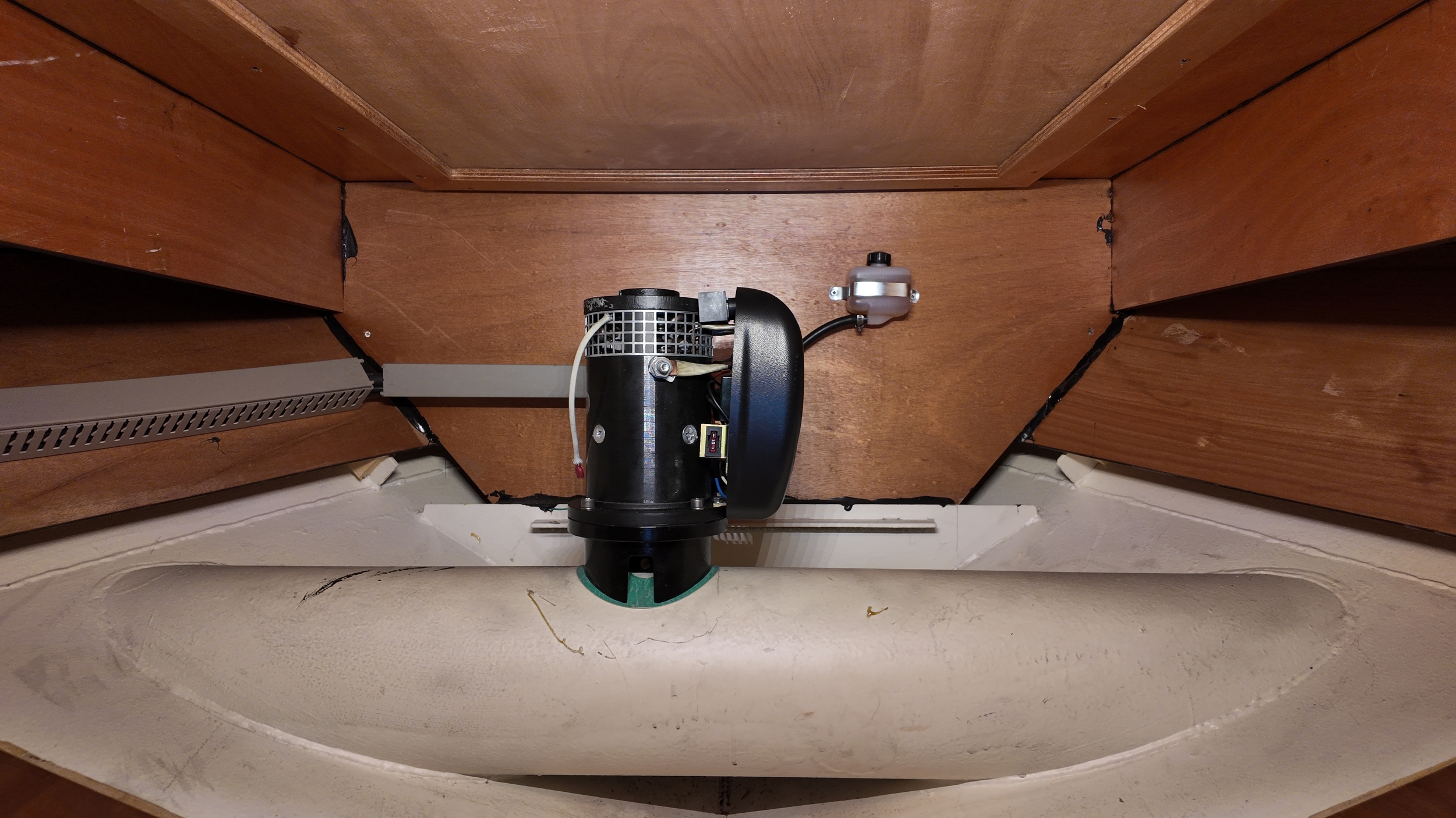 Langenberg 8.35 Cabin Cruiser Hardtop — foto 32 van 36