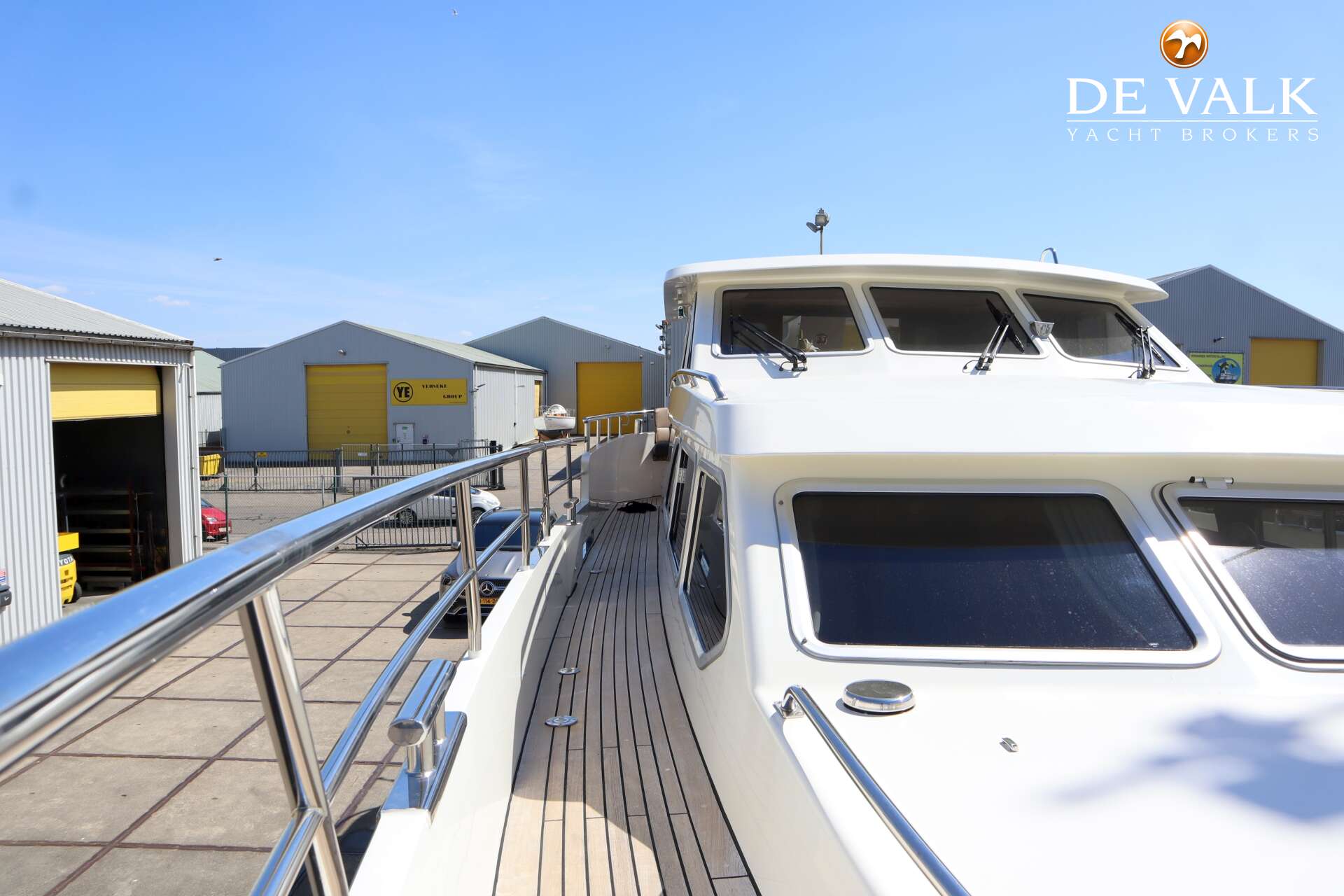 Van der Valk Continental 15.50 FR — foto 18 van 42