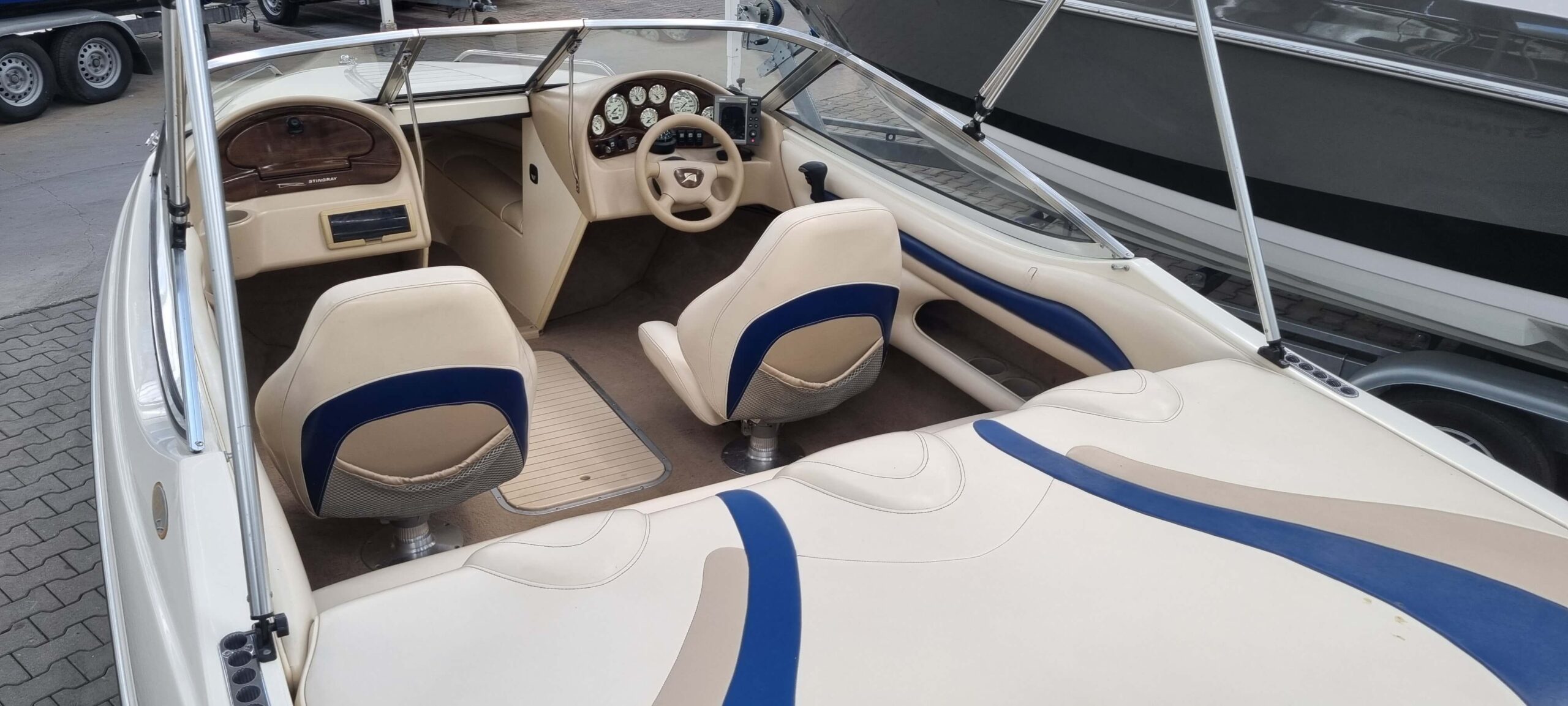 Stingray 180 LX — foto 4 van 11