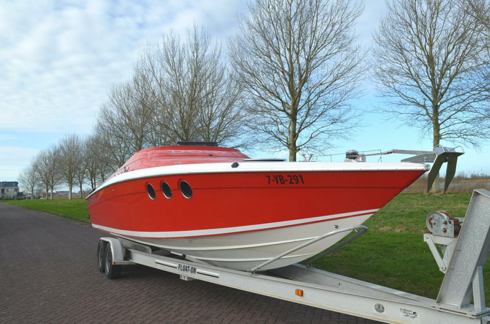 Donzi 30 "Black Widow" — foto 2 van 20