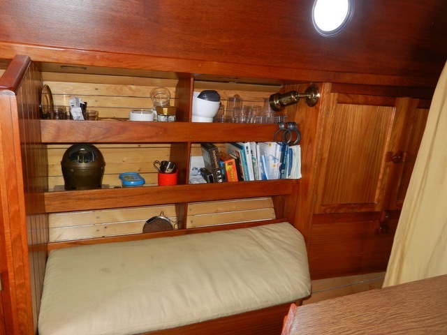 Gipon Grundel 800 — foto 21 van 25