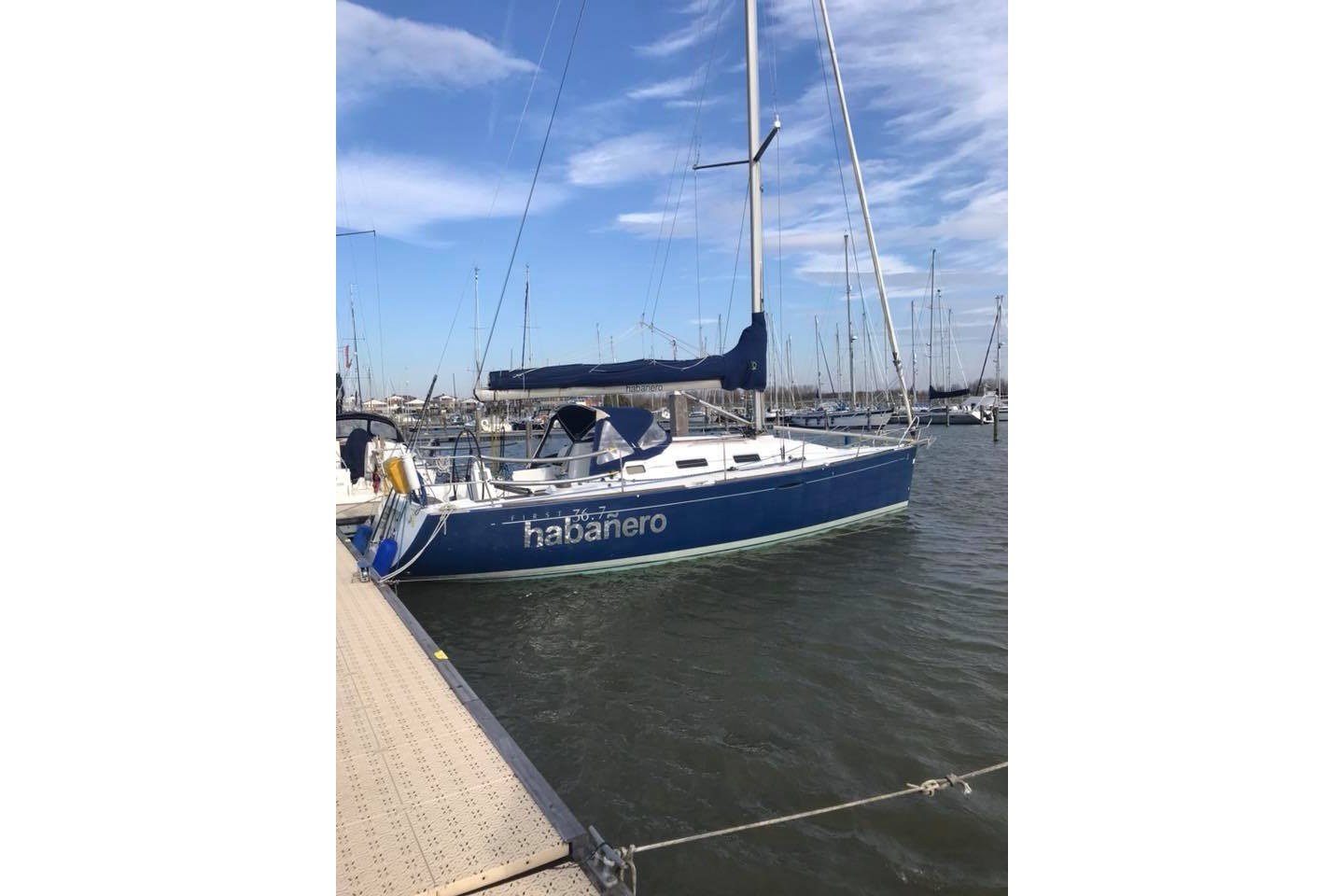 Beneteau First 36.7 — foto 3 van 11