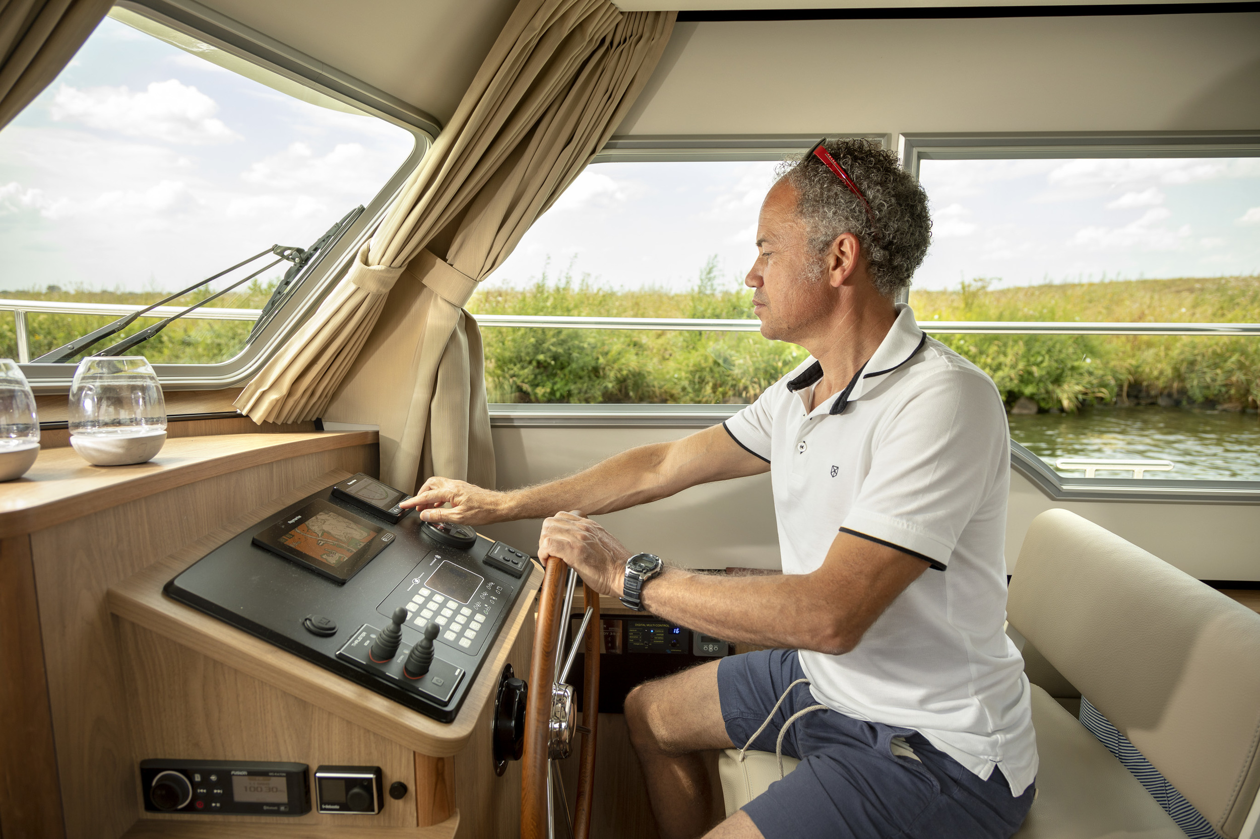 Linssen Grand Sturdy 35.0 Sedan INTERO — foto 17 van 34