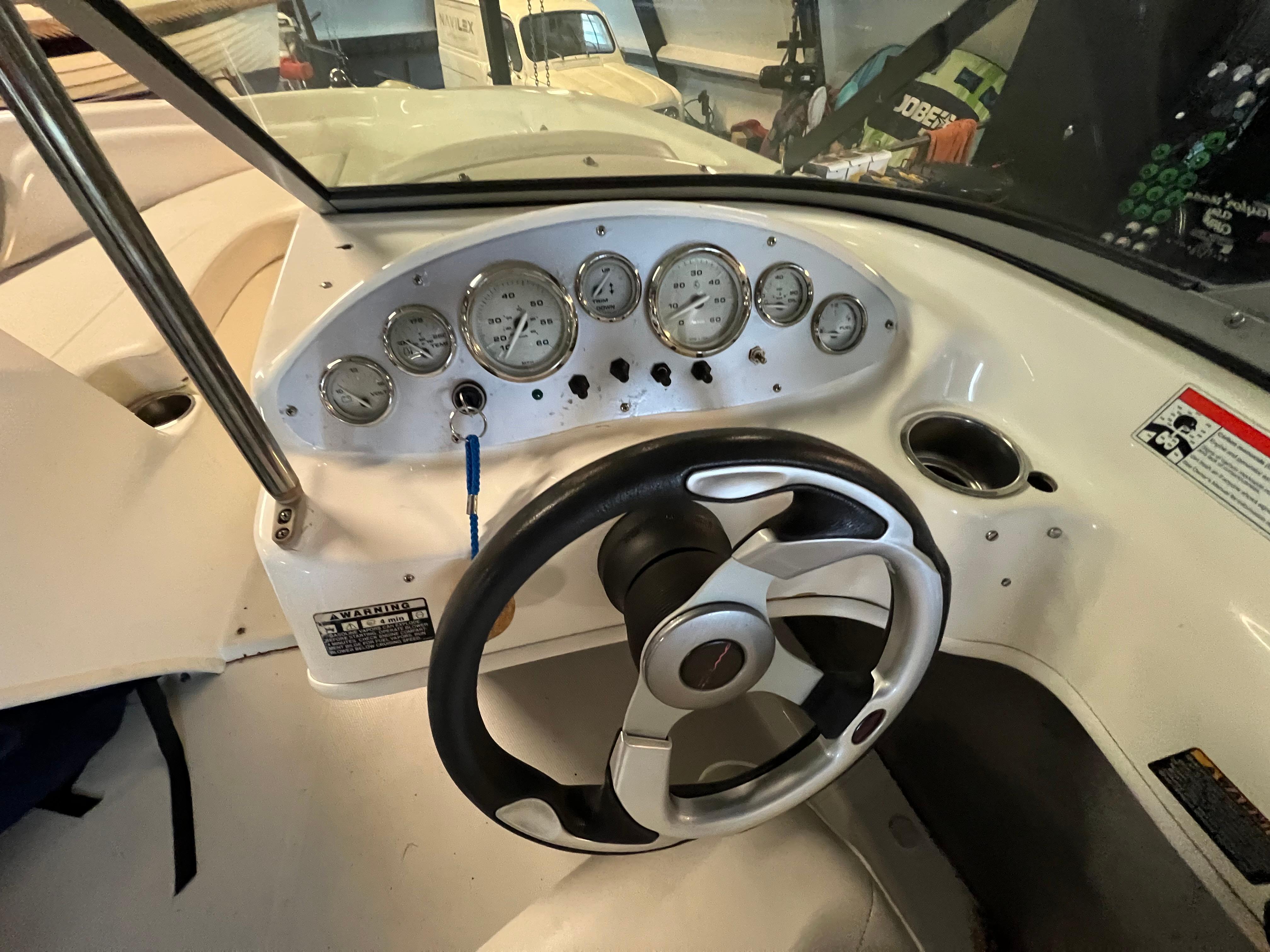 Bayliner 175 Bowrider — foto 9 van 12