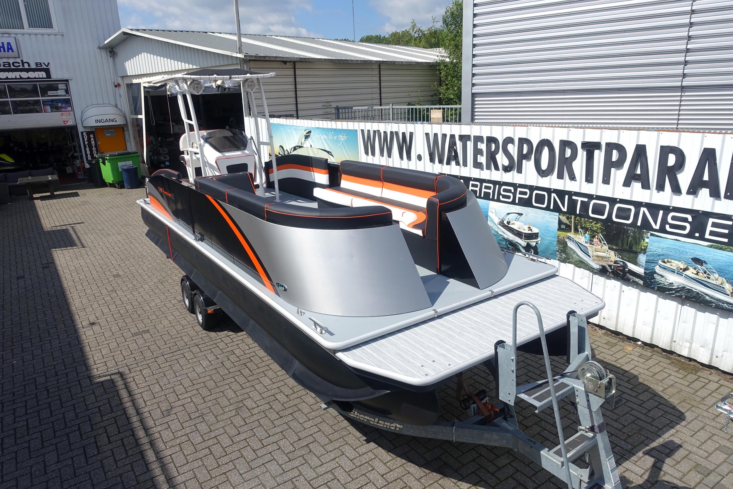 T.top Funcruiser 8.2 Verado 300 Pontoonboot — foto 9 van 42
