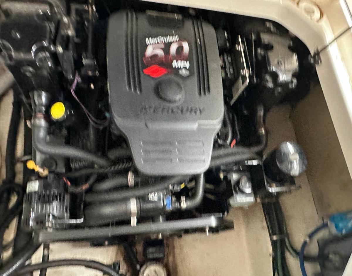 Monterey 250 CR — foto 15 van 27