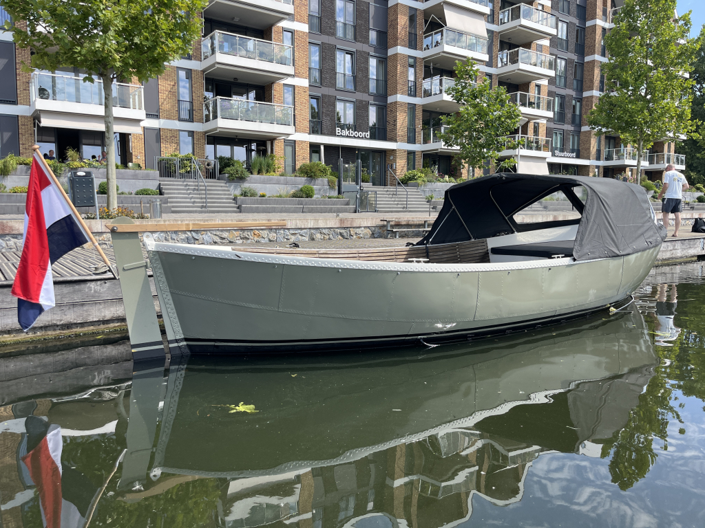 Grote elektrische sloep | refit - Waterworld - vaarklaar