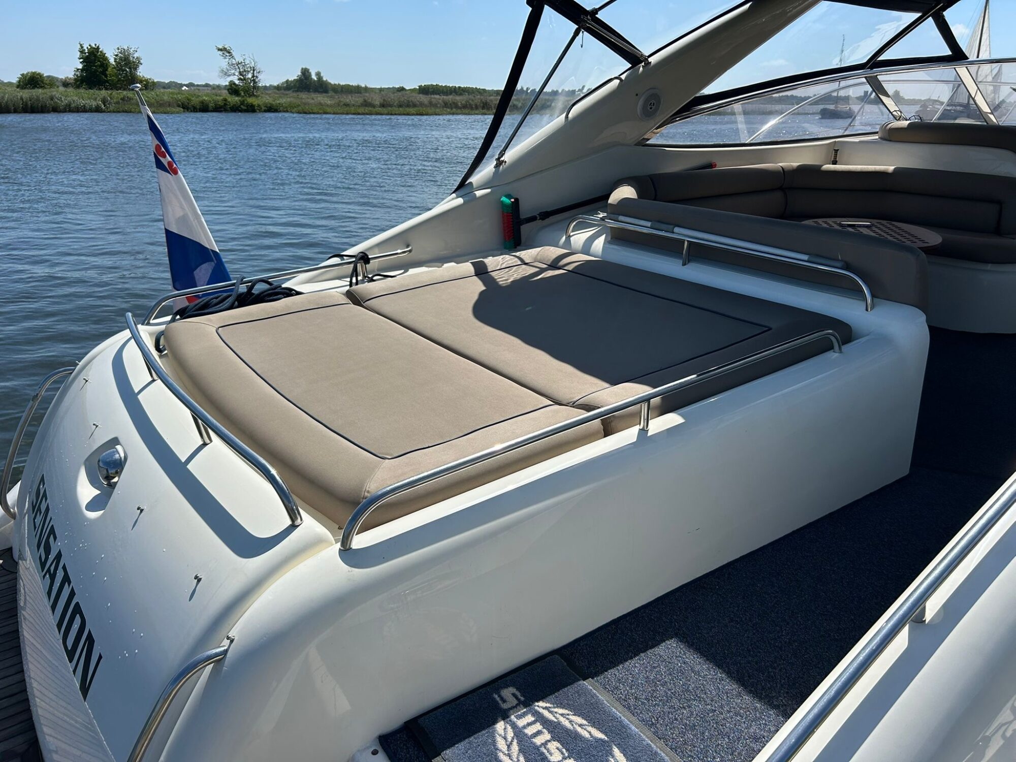 Sunseeker Camarque 47 Cabrio — foto 3 van 75