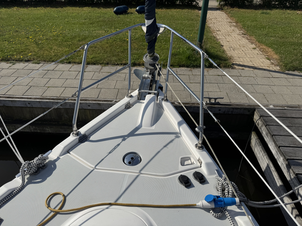 Hunter 356 — foto 34 van 72