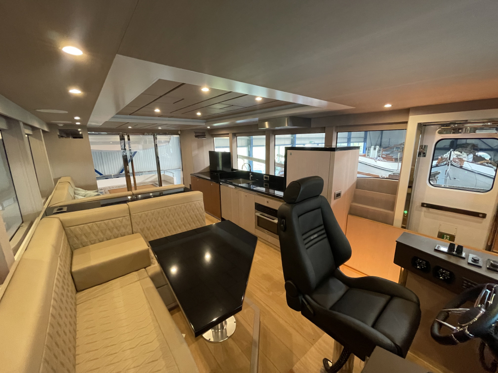 Storm X55 — foto 27 van 82