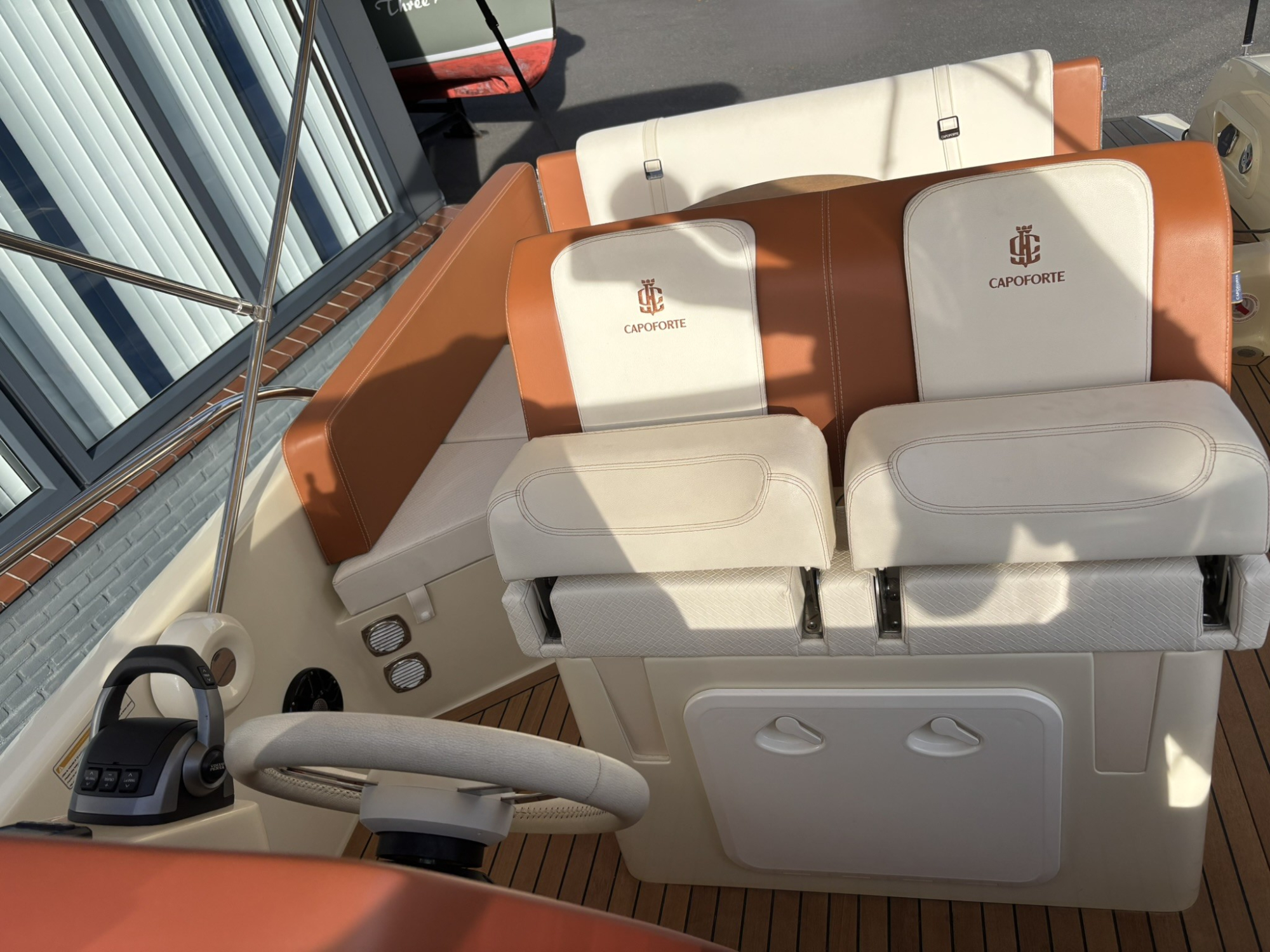 Capoforte Boats Capoforte CX250i (Invictus) met Volvo Penta V6 280pk - 2023 — foto 9 van 22