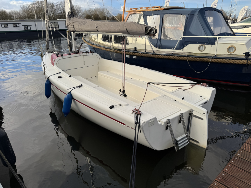 Aira 22