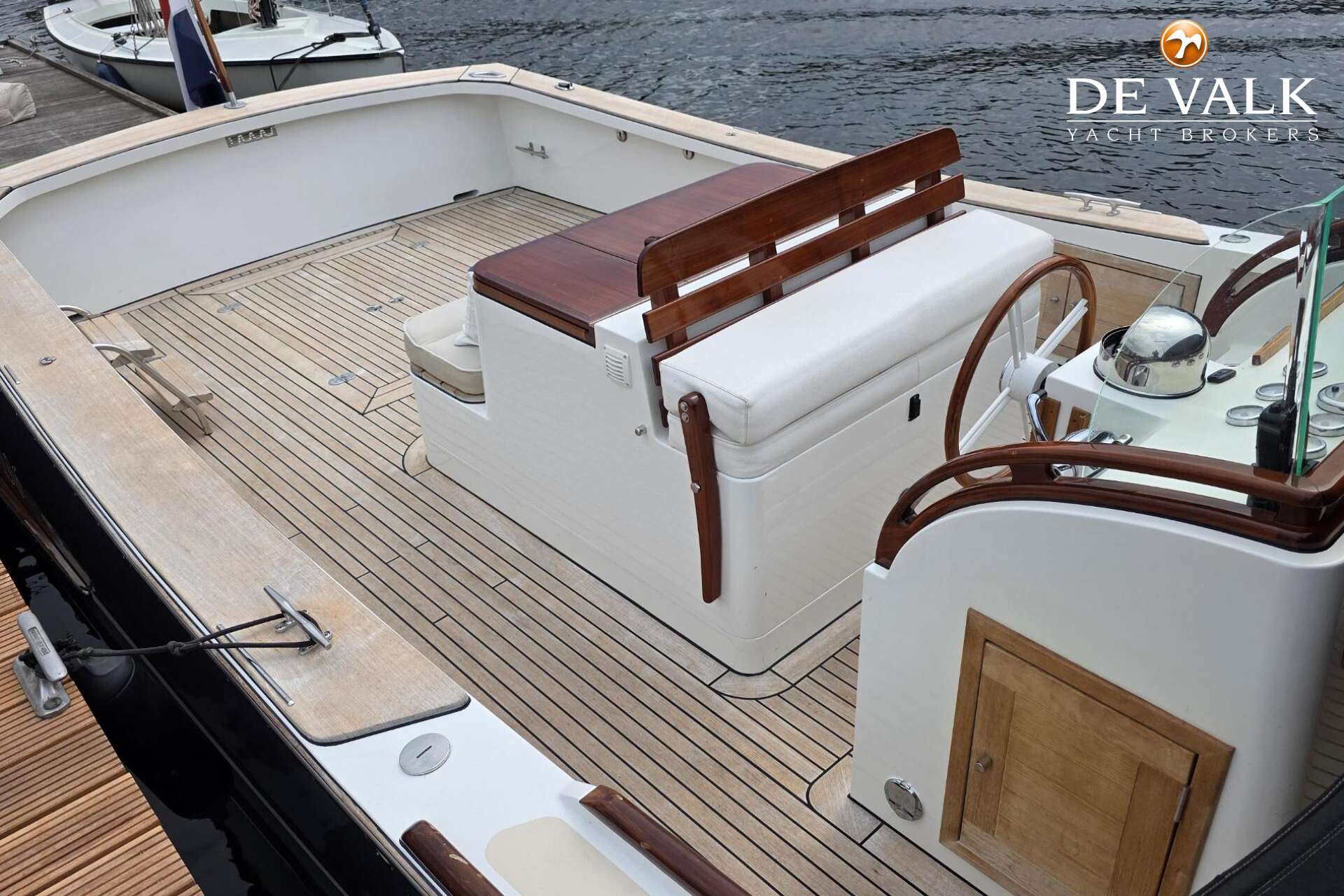 Oak Brothers 29 Lobster — foto 35 van 44